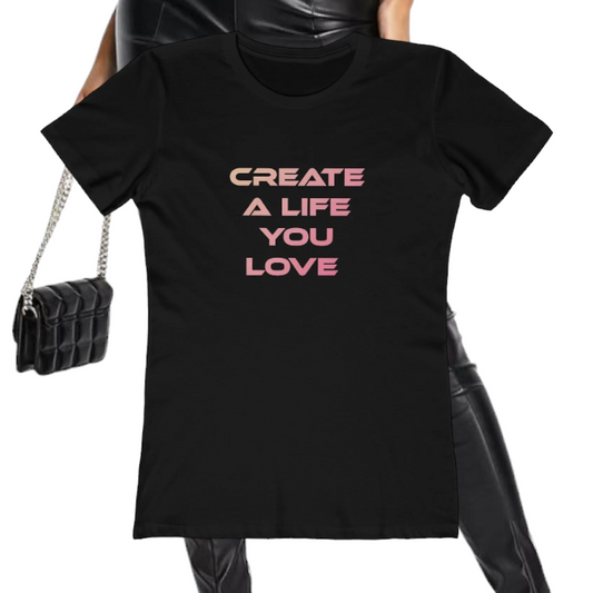 7thStreet Luxury Women's The Boyfriend Tee