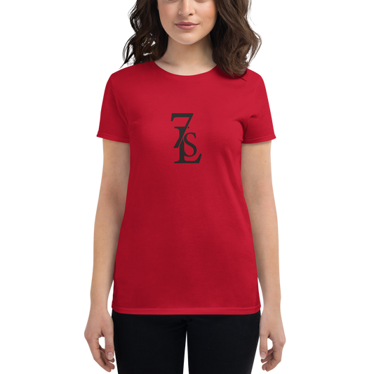 7thStreet Luxury Women's short sleeve t-shirt