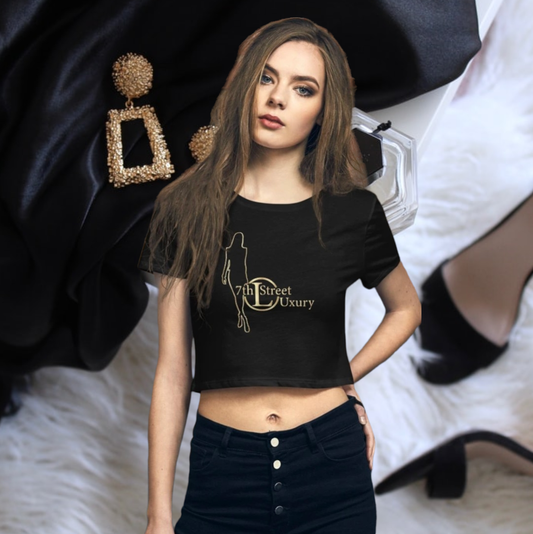 7thStreet Luxury Women’s Crop Tee